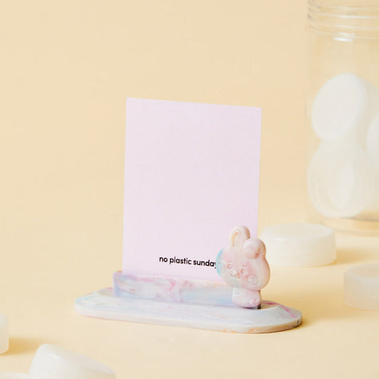 BT21 No Plastic Sunday Photo Card Stand