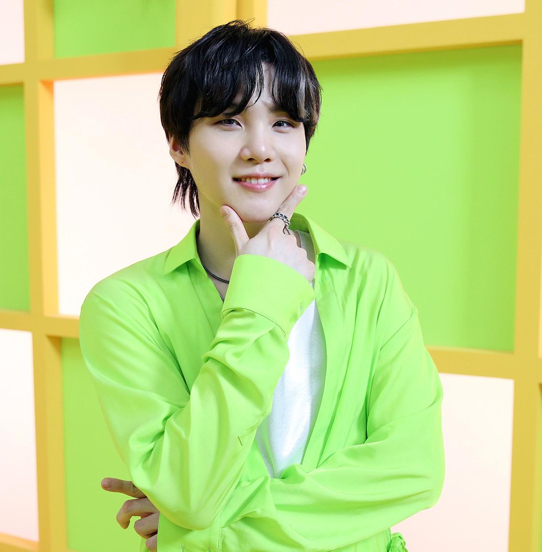 SUGA