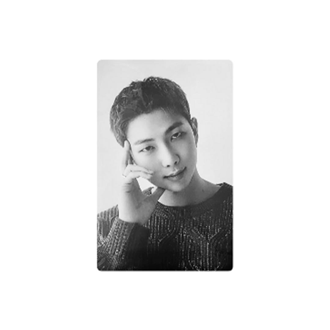 PHOTOPREMIUM - MONOCHROME POP-UP STORE
